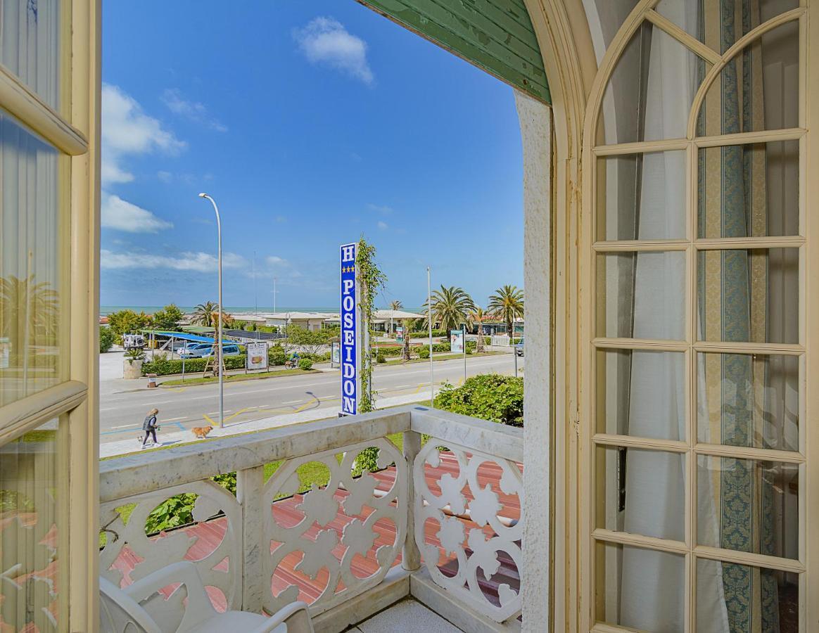 Hotel Poseidon مارينا دي بييتراسانْت المظهر الخارجي الصورة